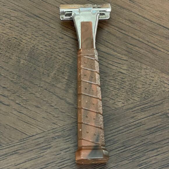 Vintage Schick Grip Razor Tennis Racket Wrapped Handle Brown Single Edge Safety - Picture 13 of 15